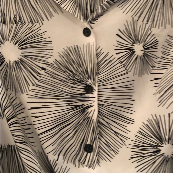 Top - Picture 3 of 4